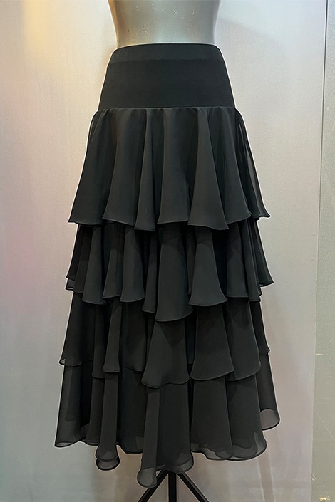 091208 Modern skirt
