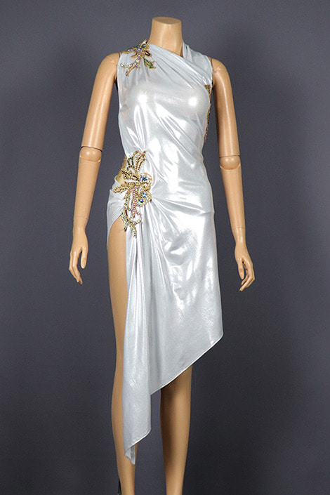 021901 Latin dress